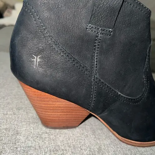 Frye  Reina Western Booties Size 9 in Black Suede