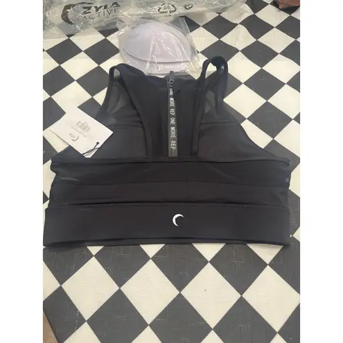 Zyia All Star Black Sports Bra Medium athletic walking support