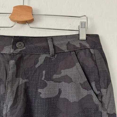 prAna Granite Gray Camo Sky Canyon Jogger Pants Size 10