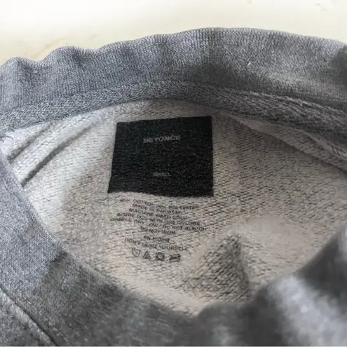 BEYONCÉ Sweatshirt The Formation Tour 2016 Grey Crew Black Graphic Size Small Gray