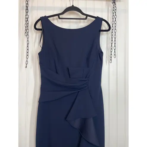 Betsy and Adam Christine Scuba Crepe Ruffled Bow Gown Wedding Formal Size 8