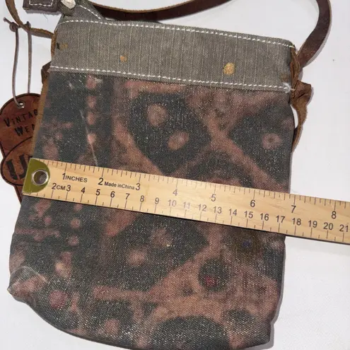 Uchi Gold Splattered Small Canvas Crossbody Equestrian Boho Vintage Wear Purse Brown