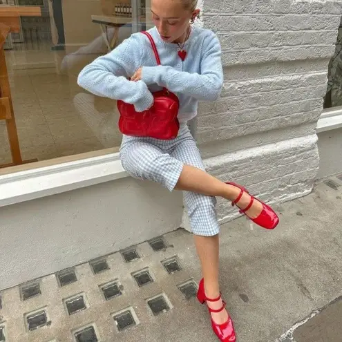 Jaclyn Smith VINTAGE Gingham Blue and White Capri Pants Lightweight Cotton Blend Size Large