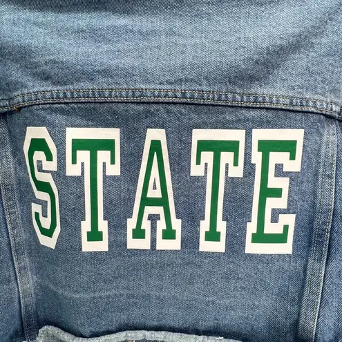 JW Signature Cropped Jean Jacket M Blue Fray Hem STATE Graphic Raw Hem Y2K Style Size M