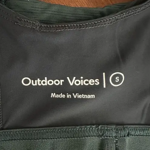 Outdoor Voices  Tech Sweat Criss Cross Key Hole Sports Bra Green Size Small
