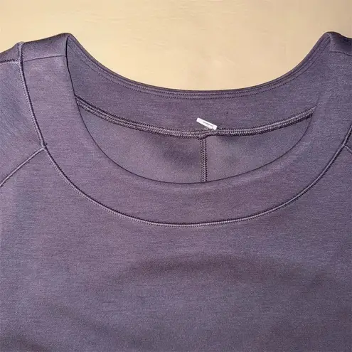 Lululemon Women's Dusky Lavender Crewneck Pullover Size 20 Long Sleeve Casual Purple