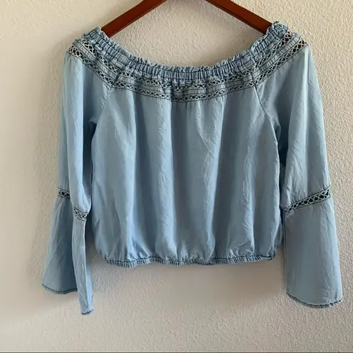 Walter Baker Boho Crop Bell Sleeve Chambray Top Contemporary Statement Sleeve M