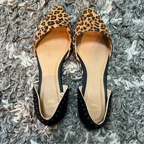 Gap Leopard flat shoes by  are in like great condition. Size 8M