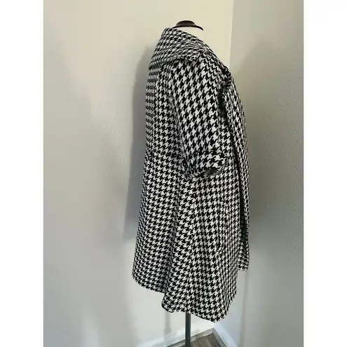Houndstooth Short Sleeve Statement Coat Black And White Size Small