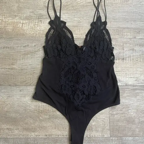 Free People NWOT  Adella Lace Bodysuit