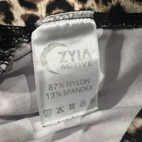 Zyia Active Size M 8 10 Leggings Hi Rise Leopard Print Brilliant Scrunchy Butt