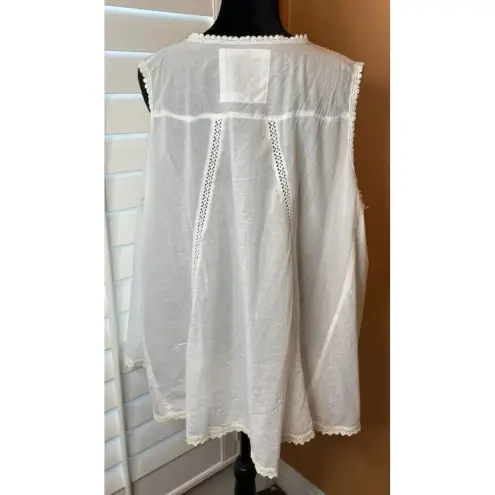 Karyn Seo White Sleeveless Button Up Blouse‎ Floral Embroidery Lace Trim Large Size undefined