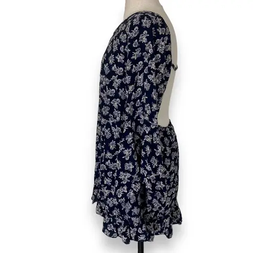 Floral bell sleeve tunic top women's medium blue open back ruffle hem by Phanuel