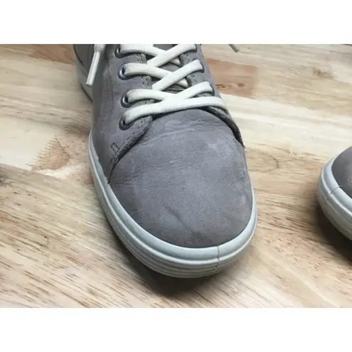 Ecco Soft 7 Athletic Shoes Women's 8 Gray Round Toe Low Top Running Sneakers