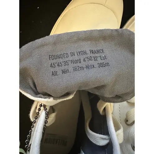 Palladium Pampa Boots Womens White Canvas High Top Lace Up Casual Shoes NIB 9