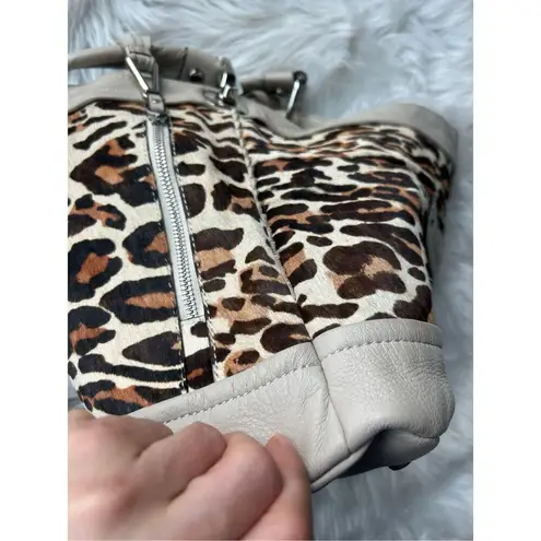 B Makowsky ANDREA Haircalf & Glove Leather Bucket Hobo w/ Fringe ~Stone Brown