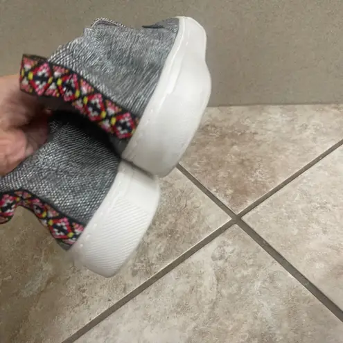 Hey Dude Peyton Linen Gray Slip On Comfort Casual Women's Shoes Size 9