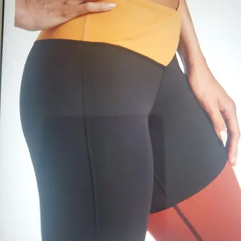 We Wore What  COLORBLOCK SPLICE LEGGINGS