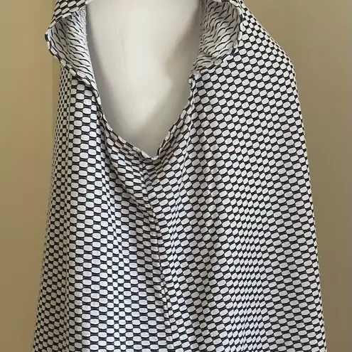 Ellie ELLE Black & White Geometric Top W/ Keyhole Button Short Ruffled Sleeves SZ XXL