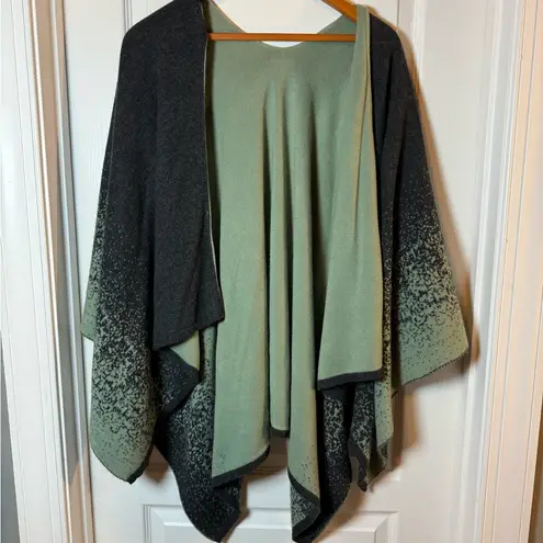 TEJIDOS MARKOS from Ecuador 100 % Wool Women’s Ponchos /Shrugs Black Size undefined