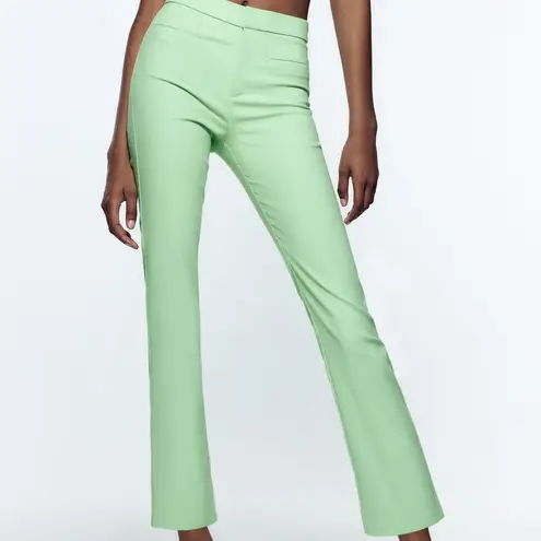 ZARA NWT  lime green MINI FLARE TROUSERS. Size Medium