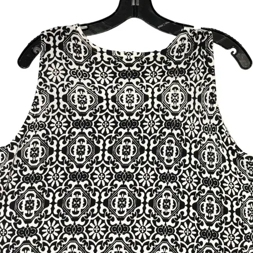 Chico's  Womens Size 2 US Large Tank Top Shirt Black White Scoop Neck Stretch