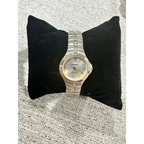 Milan Quartz Watch Silver Tone Stainless Steel Day Date Indicator