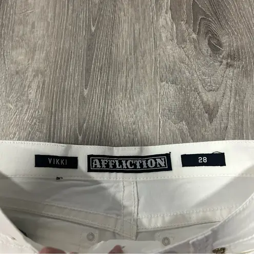 Affliction NEW Vikki Studded White Cut Off Shorts Y2K Size 28