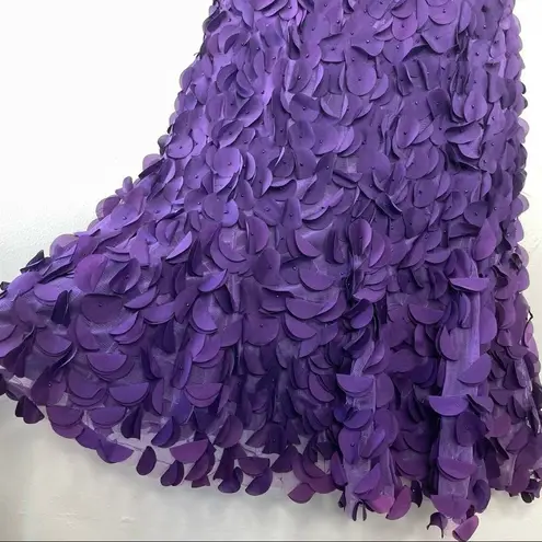THEIA Flower Petal Dress Size 4 Beaded Fairytale Party Event Date Formal Wedding Purple