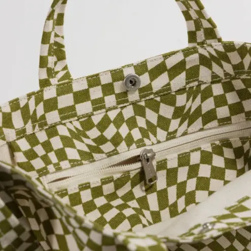 Baggu Rare  Duck Bag in Green Moss Trippy Cute Checks Checker Pattern Chartreuse