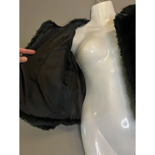 LC Lauren Conrad Jacket Womens Medium Black Faux Fur Cropped Hook Eye Coat