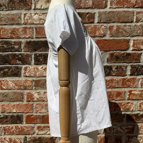 Handmade Mexican Pueblo embroidered poinsettia top / XS / Good condition*