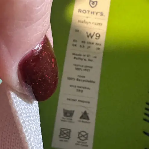 ROTHYS The Original Slip On Sneaker in Bright White Knit Size 9 Flat Loafers