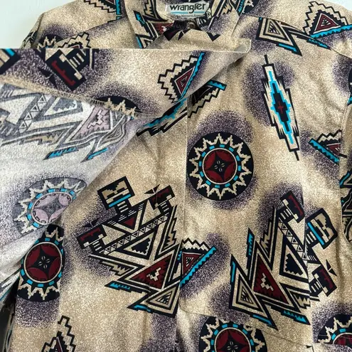 Wrangler Vintage  Aztec Pattern Pearlsnap