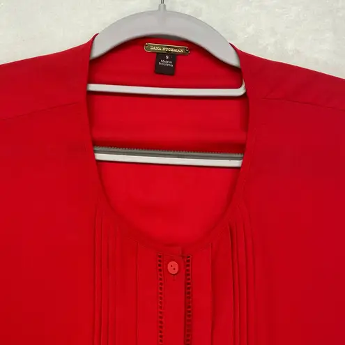Dana Buchman Red Pleated Front Blouse Elegant Short Sleeve Top Size S