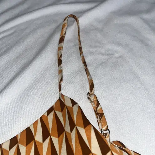 Milk and Honey Size XL 70s graphic printed Cowl neck tank top blouse