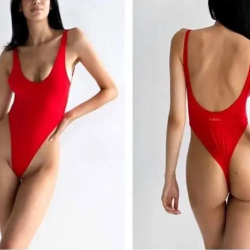 437 Red The Harlow One Piece Swimsuit Size Large