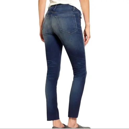 Imogene and Willie Virginia Frayed Classic Mid Rise Skinny Jeans Size 26