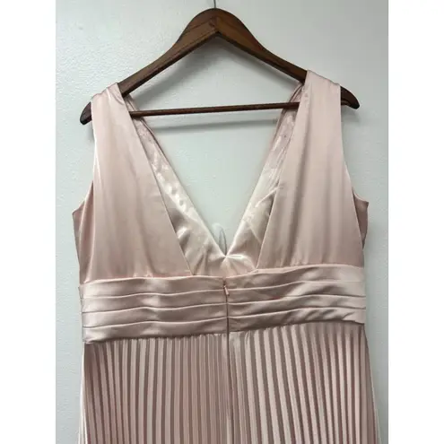Revelry Celine Satin Pleated Dress Honey Beige or Gold Champagne Size 22