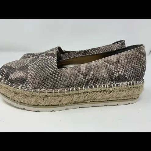 Carlos Santana Platform Snake Print Sneaker Size 9.5M