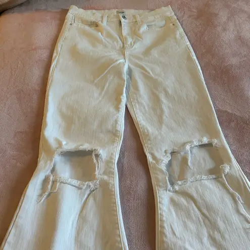 Sneak Peak Sneak Peek white flare bell bottom distressed jeans size 9/29