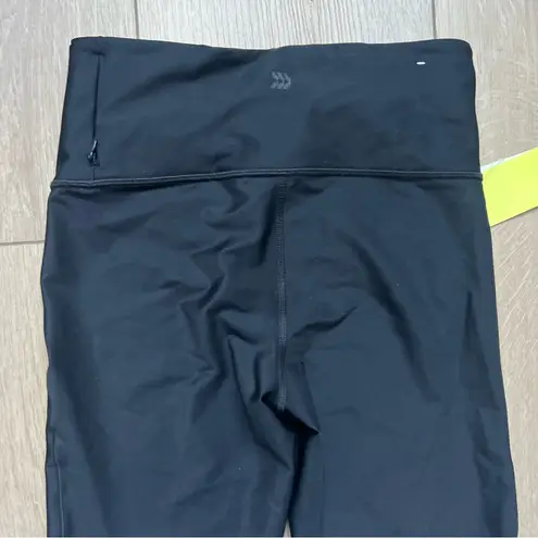 All In Motion NWT Effortless Support Women's Sleek Black Leggings Small