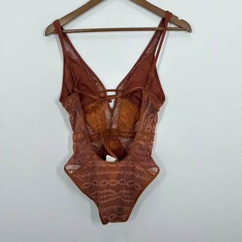 BECCA by Rebecca virtue Crochet Lace Plunge One Piece Swimsuit Red Earth Size M
