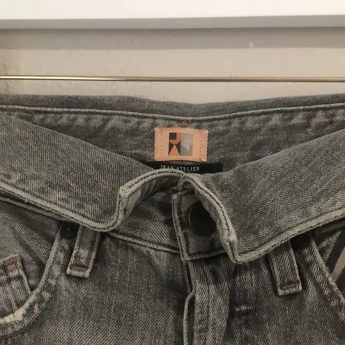 Jean Atelier women’s Size 24 High Rise Flip Waist Lightly Distressed Denim Jeans