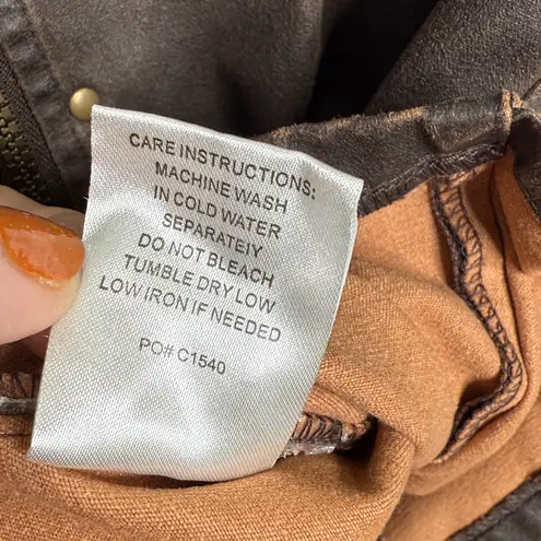 Outback Trading Company Western Studded Zip