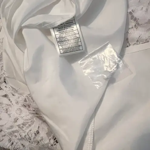 BB Dakota NWT  x Steve Madden | Cara High Neck White Lace Cocktail Dress