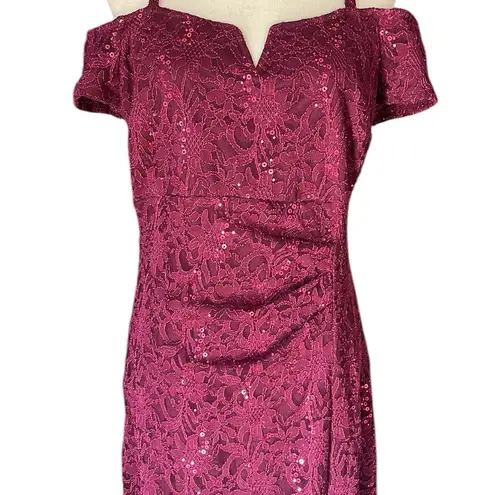 Candalite Petite Plum Colored Lace Dress with side Ruching Purple Size undefined