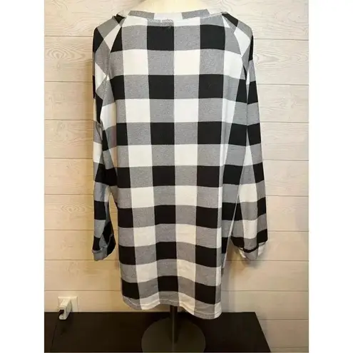 Chic Soul.Com black/white buffalo plaid long sleeve top Size 2XL Black
