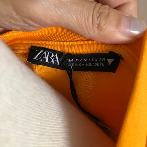 ZARA NWT  Orange Shoulder Padded Crop Top