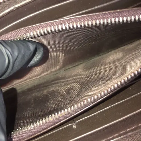 Bottega Veneta Brown Intrecciato Weave Lambskin Full Zip Long Wallet Clutch